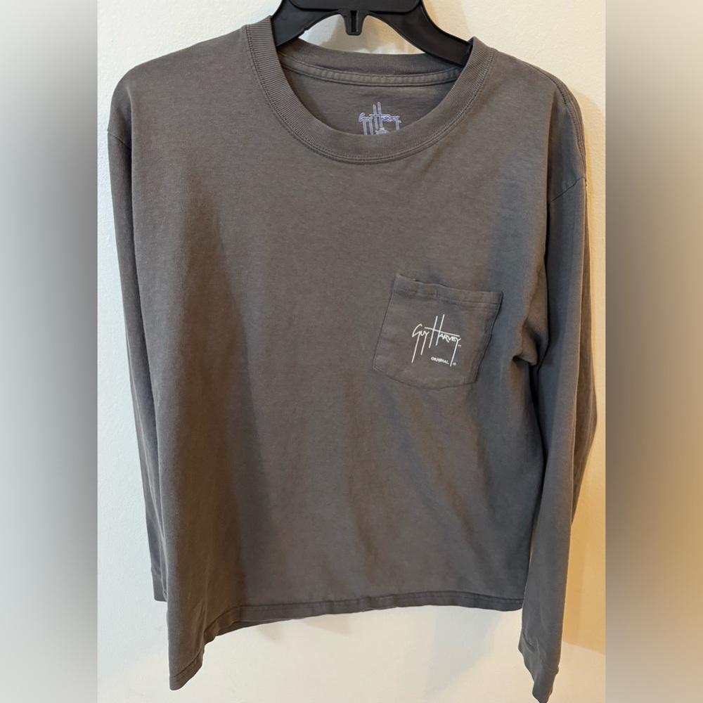Guy Harvey men’s medium grey long sleeve shirt
